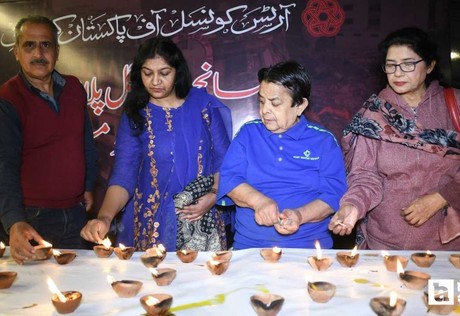 Pakistan'da AVM yangınında toplam can kaybı 67'ye çıktı