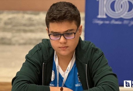 Yağız Kaan Erdoğmuş satrançta dünyanın en iyilerinden birisini daha mağlup etti