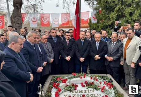 Muhsin Yazıcıoğlu, BBP'nin 33'üncü kuruluş yıl dönümünde Ankara'da kabrinin başında anıldı