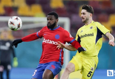 UEFA Avrupa Ligi'nde Fenerbahçe Rumen ekibi FSCB ile 1-1 berabere kaldı