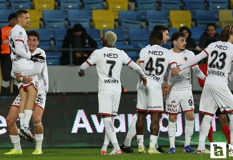 Gençlerbirliği kupada çeyrek finale yakın!