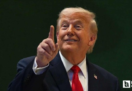 Trump: İran vurulmak istemediği için müzakere ediyor