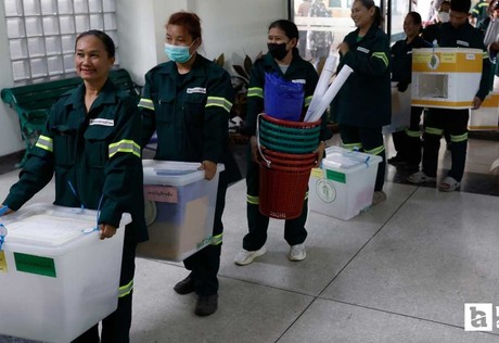Taylandlılar bugün genel seçim ve anayasa referandumu için sandığa gidiyor