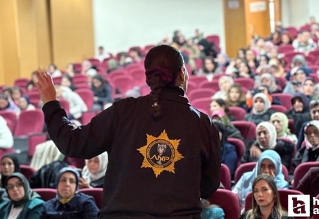 Sincan'da yasaklı maddeyle mücadele seminerinde anneler bilgilendirildi