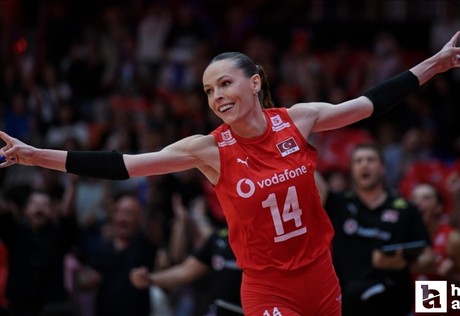 Milli Takım kaptanı Eda Erdem’in Fenerbahçe ile olan sözleşmesi uzatılıyor