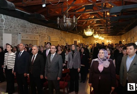 Ankara'da öğrencilerden müzik ve şiir dinletisi programı