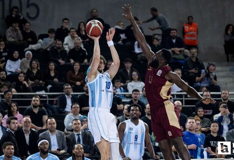 Türk Telekom, Türkiye Kupası çeyrek finalinde Trabzonspor engelini farklı geçti: 100-77