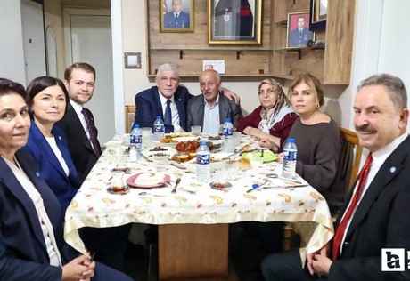 Müsavat Dervişoğlu, Ankara'da şehit ailesiyle iftar yaptı