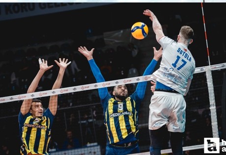 Halkbank, Fenerbahçe Medicana’yı İstanbul’a eli boş gönderdi