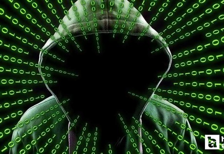 Teknoloji devleri arasında 'veri hırsızlığı' suçlaması