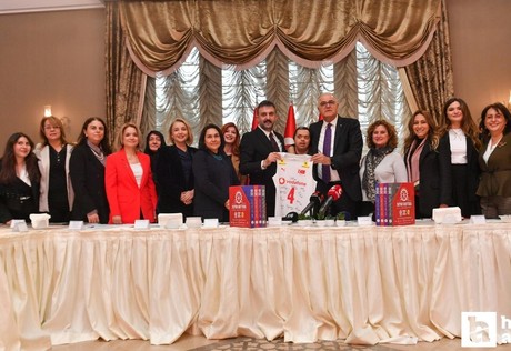 Türkiye Voleybol Federasyonu'ndan Ankara Kent Konseyi'ne anlamlı ziyaret!