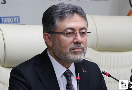 Bakan Yumaklı, gübre stoklarına ilişkin değerlendirme yaptı