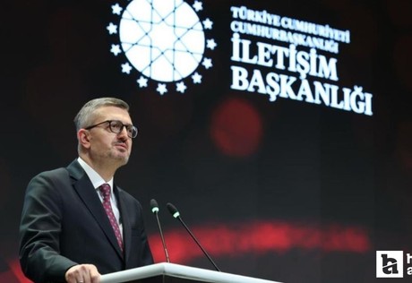 İletişim Başkanı Duran'dan İsrail'de Türk gazetecileri gözaltına alınmasına tepki