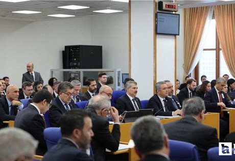 Ekonomiye ilişkin düzenlemeler yapacak kanun teklifinin görüşmeleri başladı