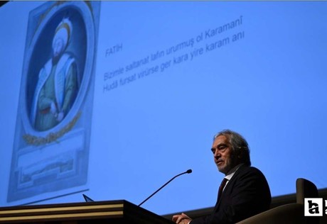 Yazar İskender Pala, "Külliye'de Ramazan" etkinliklerinde konferans verdi