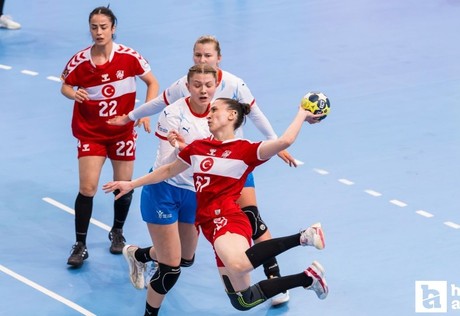 Kadın Hentbol Milli Takımı, Çekya’yla karşılaştı