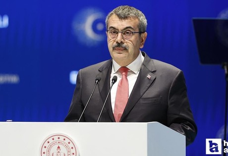 Bakan Tekin 9 günlük ara tatile ilişkin paylaşım yaptı