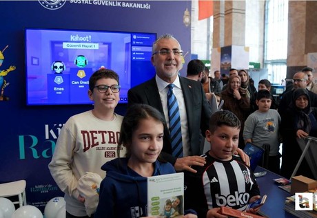 Bakan Vedat Işıkhan, “Külliye’de Ramazan” etkinliklerini ziyaret etti