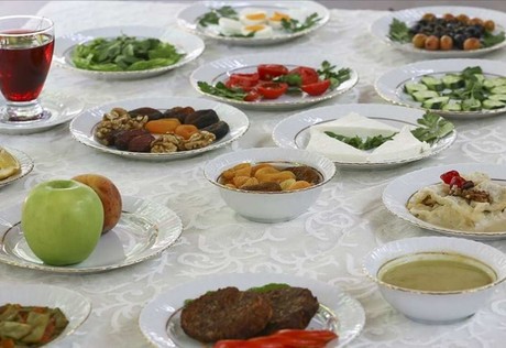 Uzmanlardan bayram için tuzlu ikramlara dikkat uyarısı!