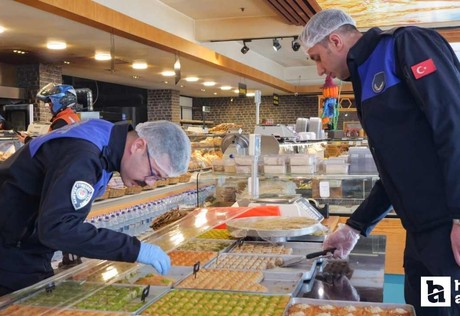 Etimesgut Belediyesi zabıta ekiplerinden bayram öncesi sıkı denetim