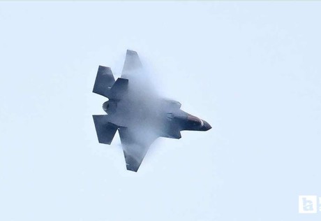 İran, ABD'ye ait F-35 savaş uçağının hava savunma sistemince vurulduğunu açıkladı