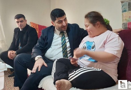 AK Parti Etimesgut İlçe Başkanı Şankazan, down sendormlu bireyleri ziyaret etti