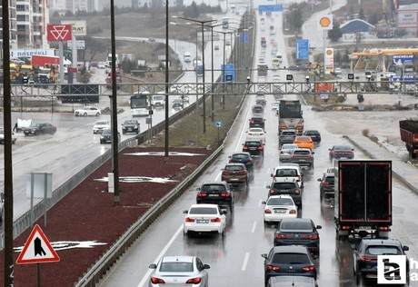 Bayram tatili dönüşü başladı: Kırıkkale'de yoğunluk oluştu
