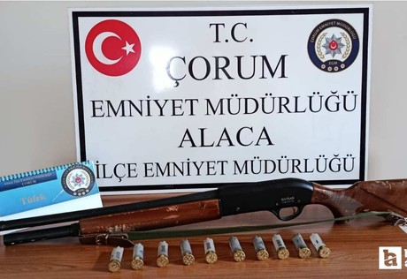 Çorum'da apartman penceresinden tüfekle ateş açan şahıs yakalandı