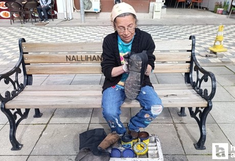 Nallıhan’da eşi rahatsızlanan kadın, mesleği devraldı