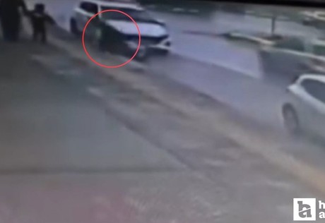 Akyurt'ta kadın motosikletli park halindeki araca çarptı