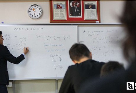 Öğretmenlerin alan değişikliğine bağlı yer değiştirme işlemlerine dair takvim açıklandı