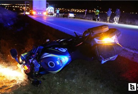 Kırıkkale'de iki motosiklet çarpıştı, dayı ile yeğeni yaralandı