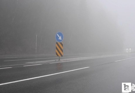 Bolu Dağı'nda etkili olan sis görüş mesafesini düşürdü