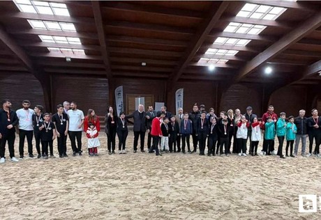 Ankara Atlı Cimnastik Kupası'nda özel sporcular yarıştı