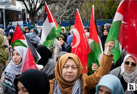 ABD'nin Ankara Büyükelçiliği önünde İsrail'e Filistin protestosu