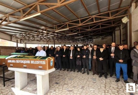 Kahramankazan'daki otobüs kazasında hayatını kaybeden 4 kişi son yolculuğuna uğurlandı