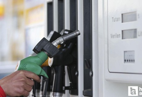 O ülkede geceleri akaryakıt satışının durdurulması planlanıyor!