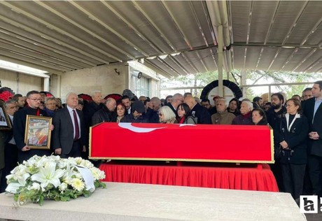 Ankara'da düzenlenen törenle Yalçın Küçük son yolculuğuna uğurlandı