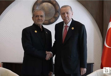 Cumhurbaşkanı Erdoğan ile İran Cumhurbaşkanı Pezeşkiyan ateşkesi görüştüler