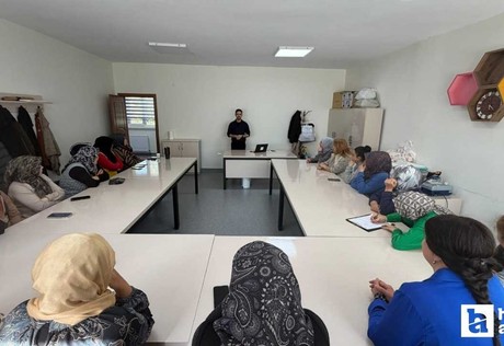 Pursaklar Belediyesi'nden 'Değerlerin edinilmesinde ailenin rolü ve medya okuryazarlığı' semineri