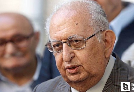 Eski TBMM Başkanı Hüsamettin Cindoruk tedavi gördüğü hastanede hayatını kaybetti