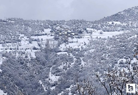Beypazarı'nın yüksek kesimleri Nisan karı ile beyaza büründü