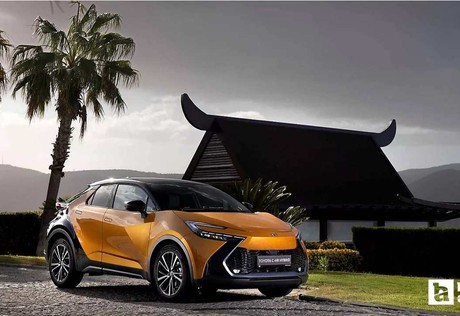 Toyota C-HR Hybrid yüksek performans ve düşük yakıt tüketimi vaat ediyor