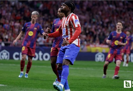 UEFA Şampiyonlar Ligi'nde PSG ve Atletico Madrid yarı finale yükseldiler