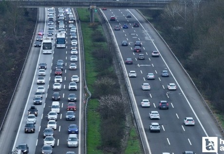Trafiğe kayıtlı araç sayısı mart ayında artış gösterdi
