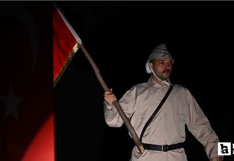 Başkentte Burdur Tanıtım Günleri'nde teatral halk oyunu gösterisi sahnelendi