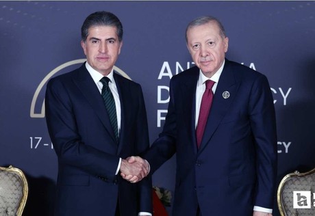 Cumhurbaşkanı Erdoğan ile Neçirvan Barzani Kalkınma Yolu'nu görüştü