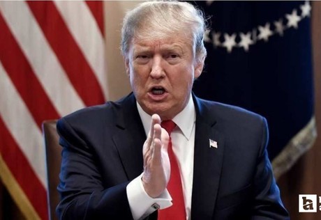 Trump, ABD'nin İran'a ait kargo gemisini vurduğunu açıkladı