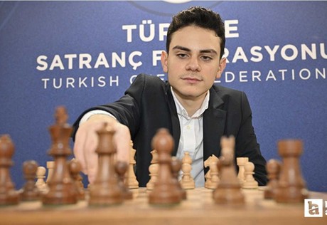 Avrupa Şampiyonası'nda ilk 5'e giren milli satranççı Ediz Gürel, Dünya Kupası vizesini kaptı