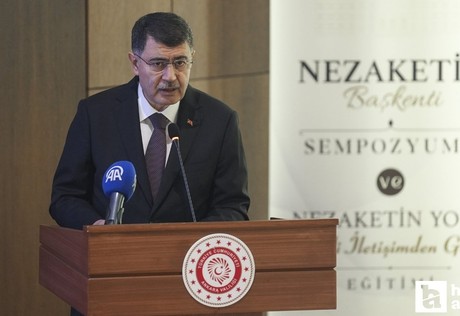 Başkentte nezaket temalı sempozyum düzenlendi